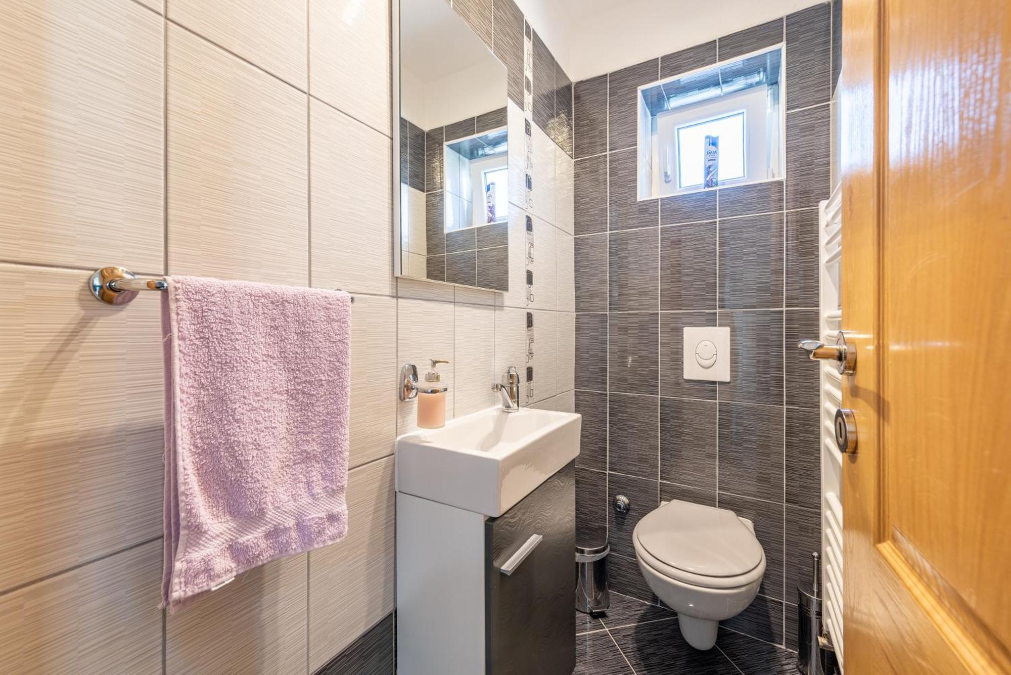 Apartman Toni Gračac Esterno foto