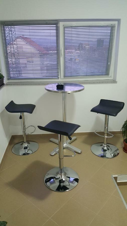 Apartman Toni Gračac Camera foto